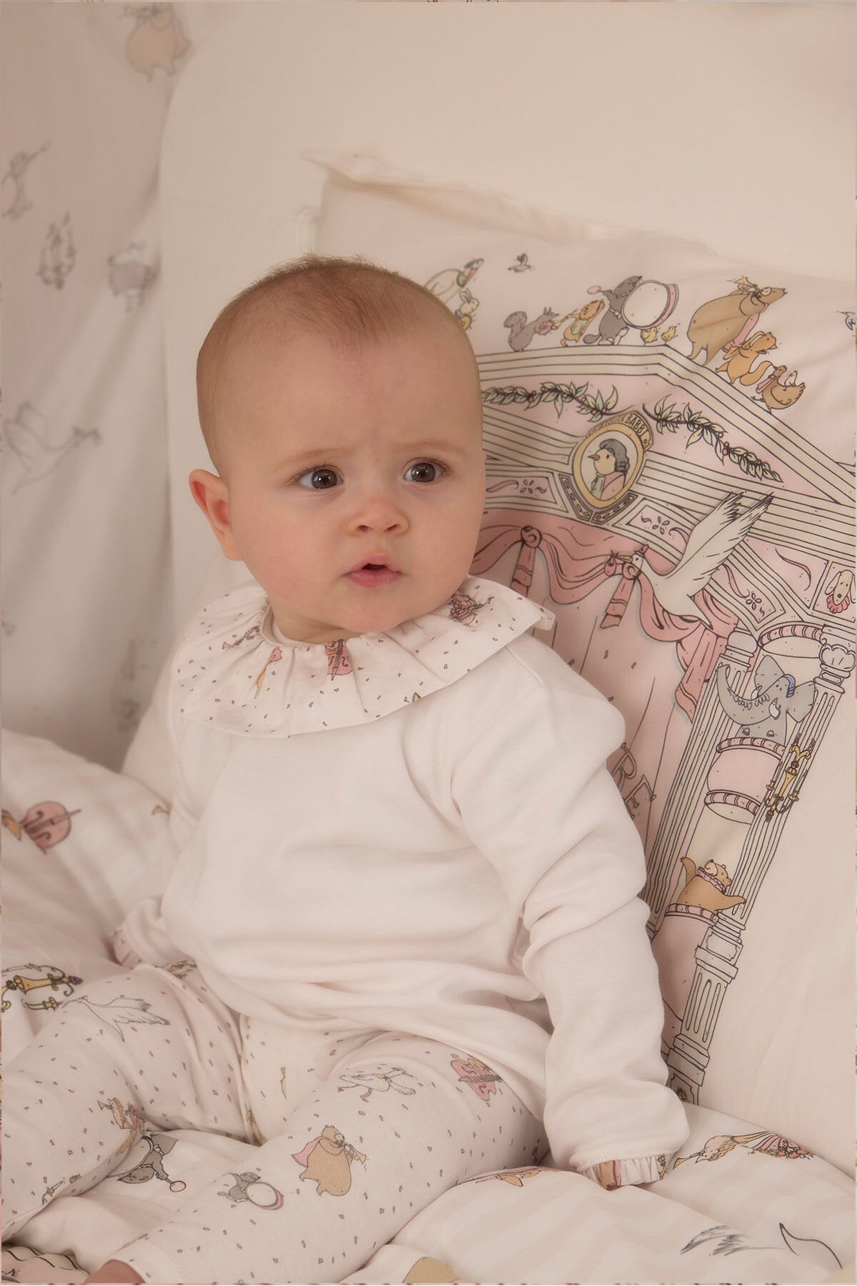 Theatre Pink 3-Piece Baby Set – Long-Sleeve Top, Pants & Short-Sleeve Bodysuit