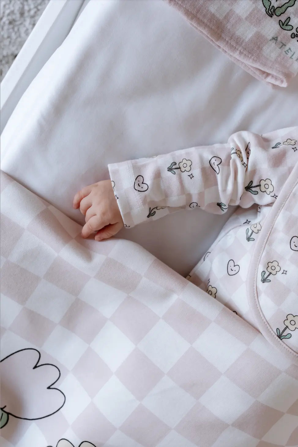 Double-Sided Baby Blanket - Checkered