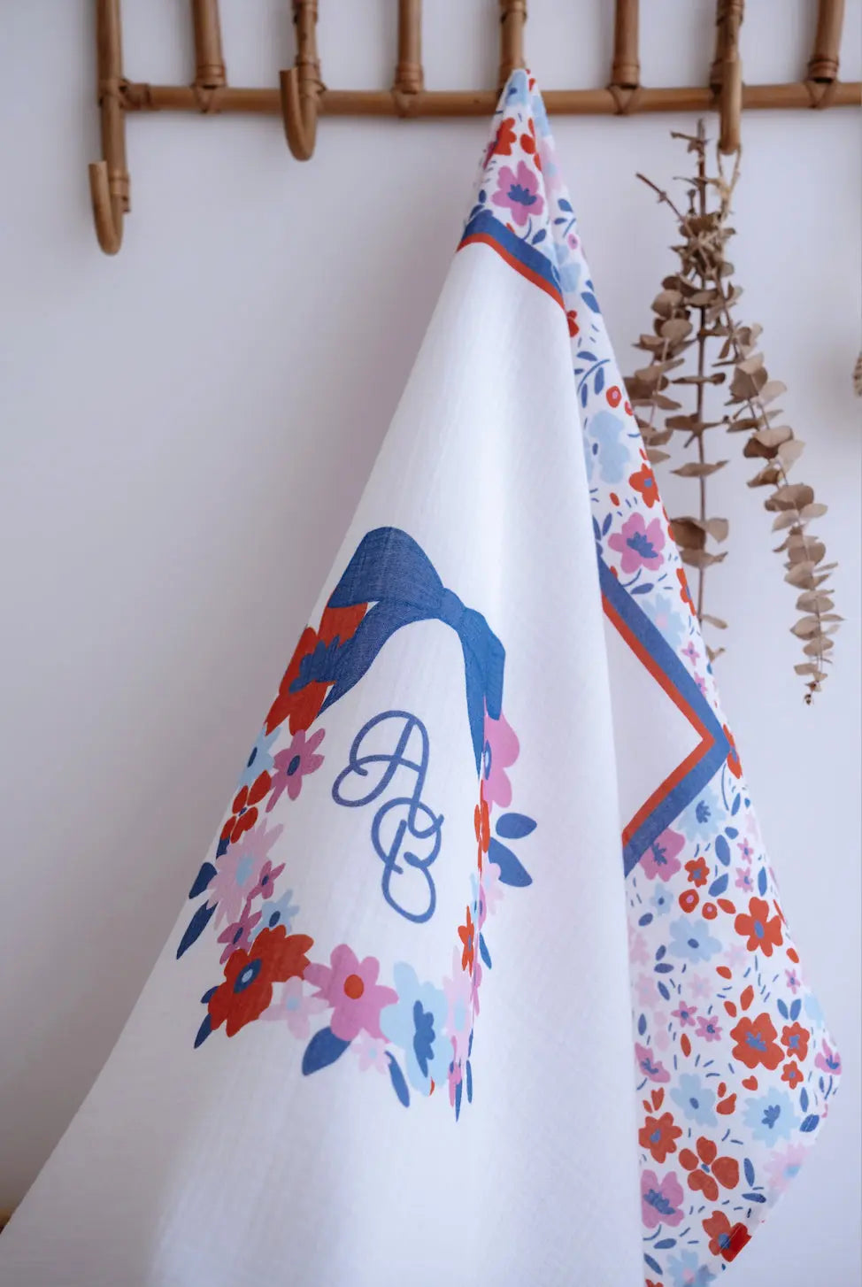 Double Layer Muslin Baby Swaddle - Tiny Flowers / Red