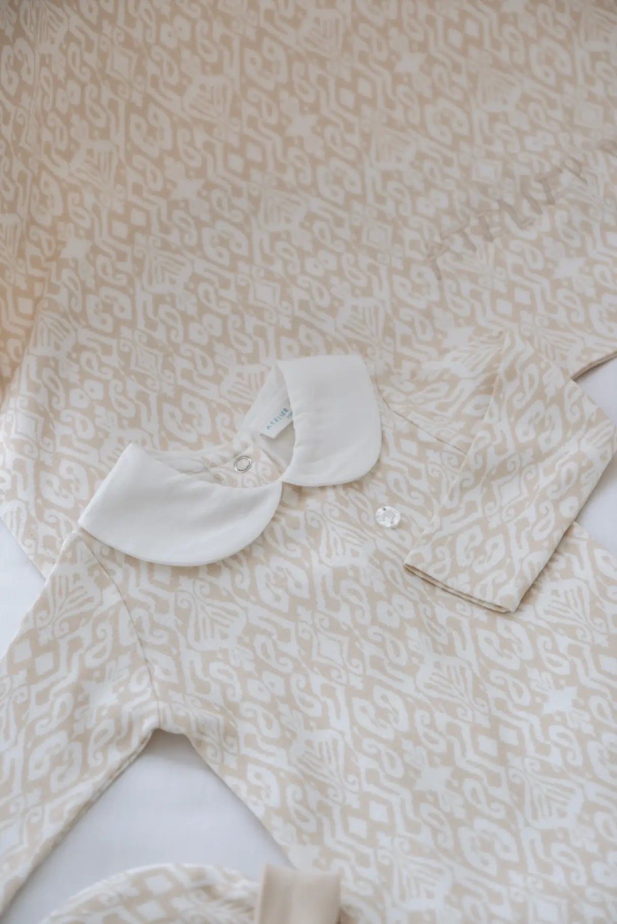 5-Piece Newborn Set | Ikat- Beige