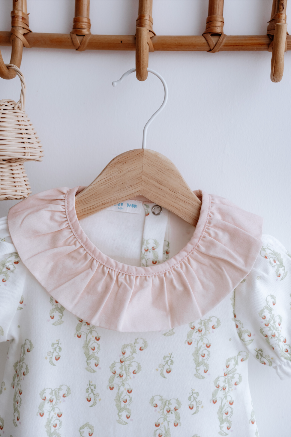 Atelier Babbi USA romper with fresh summer strawberry design – breathable and organic