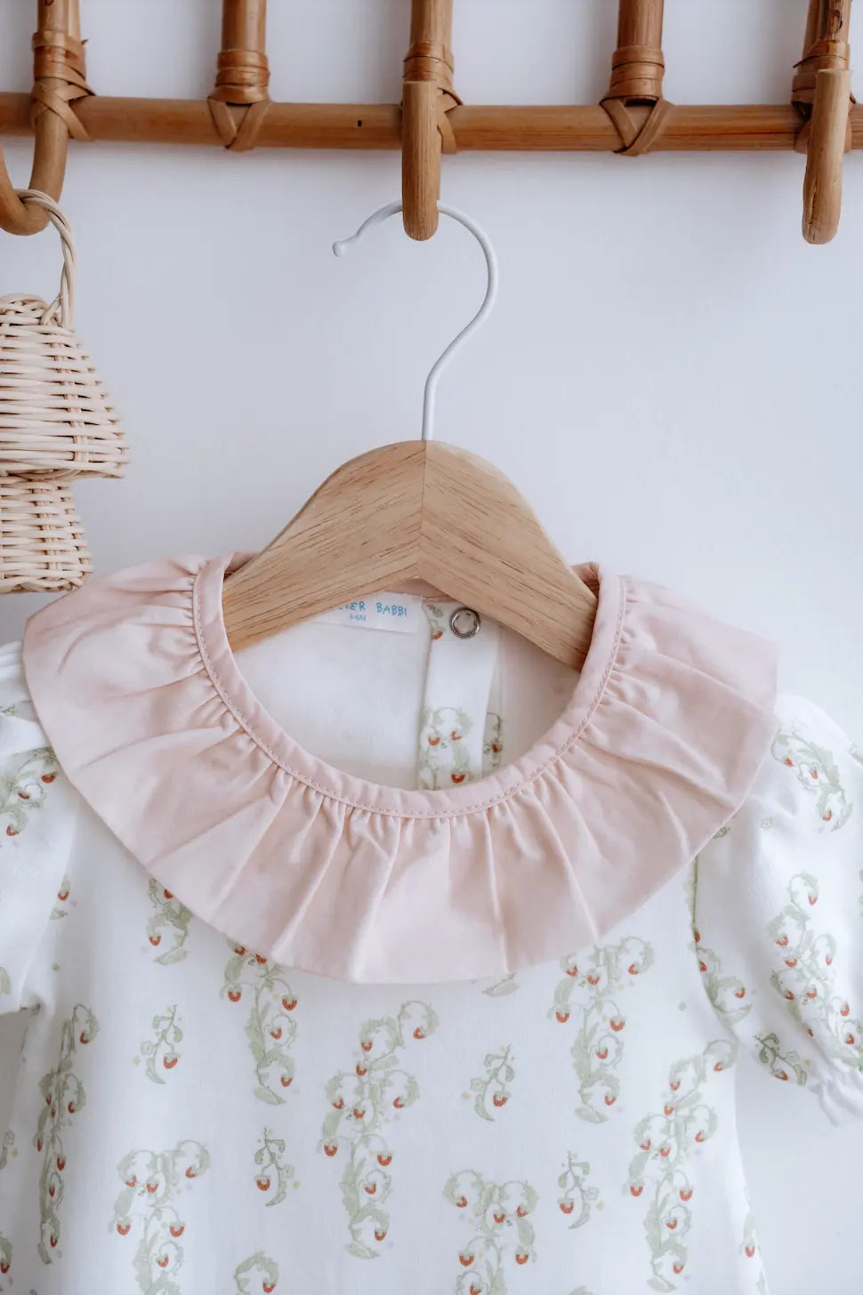 Atelier Babbi USA romper with fresh summer strawberry design – breathable and organic