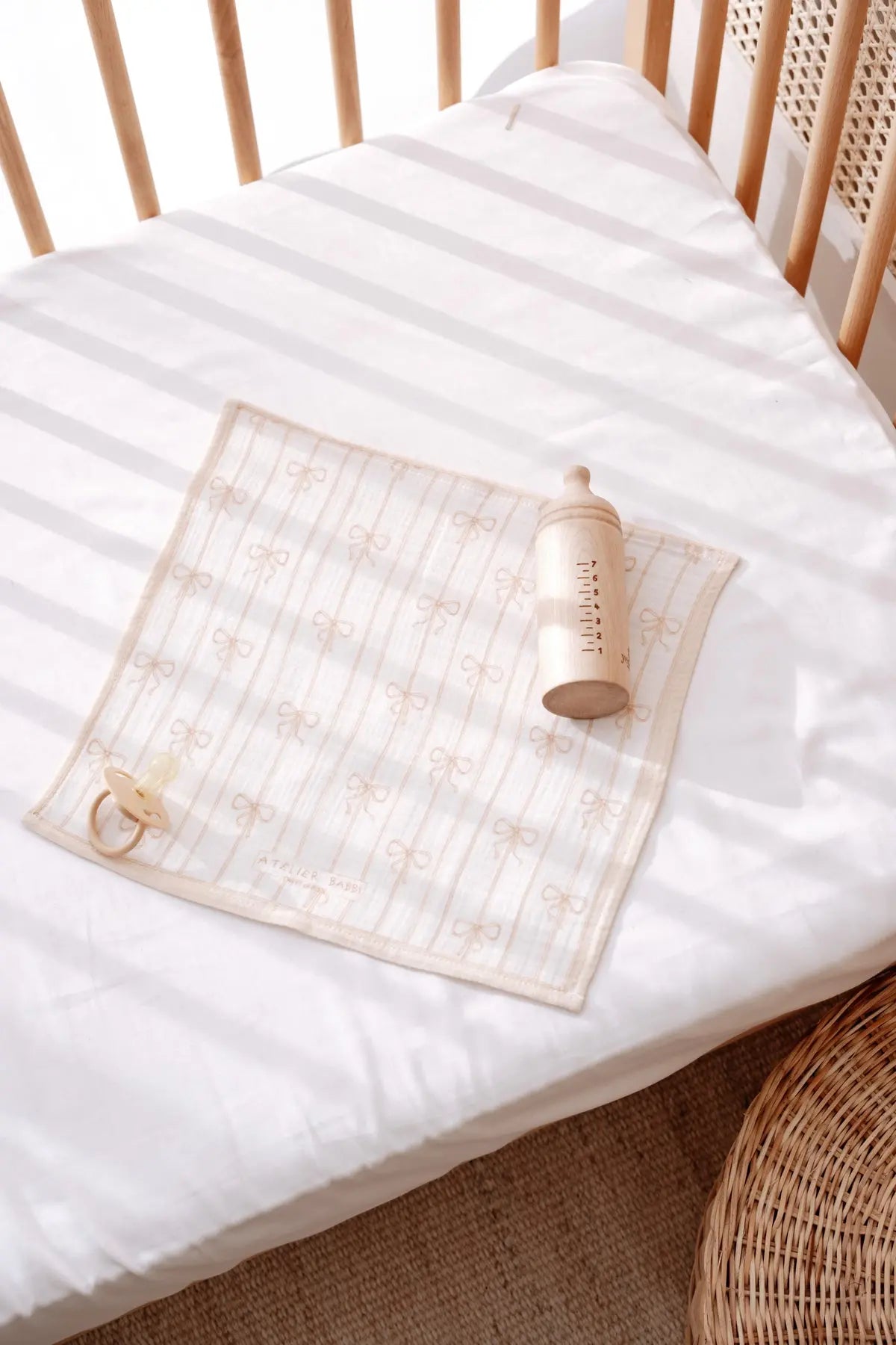 Burp Cloth - Ribbon/Beige