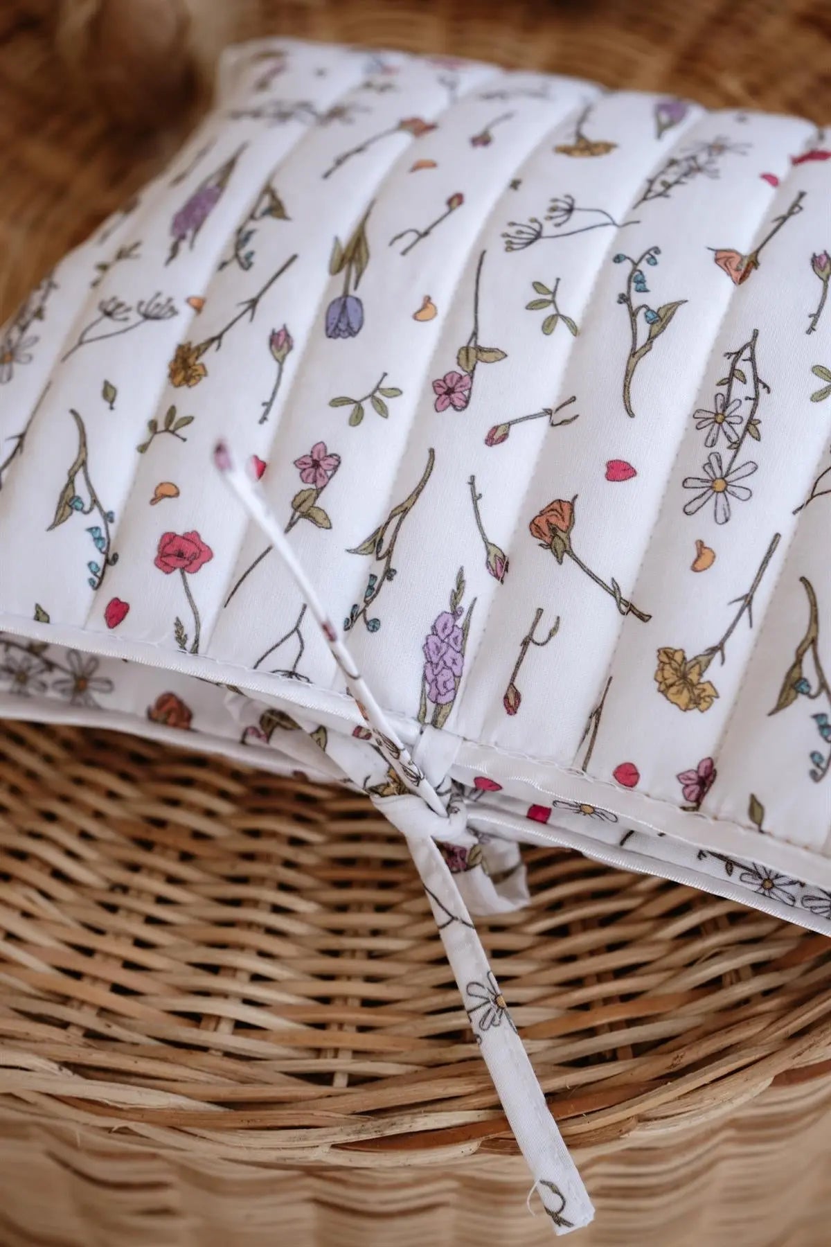 Wet Wipes & Diaper Clutch - Spring