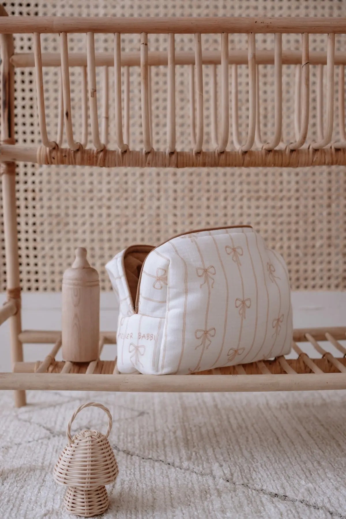 Diaper Pouch - Ribbon/Beige