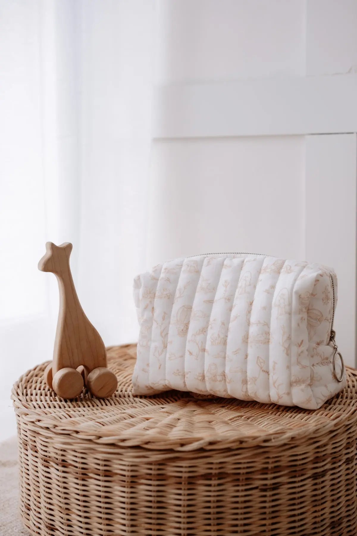 Diaper Pouch - Toile De Jouy/Beige