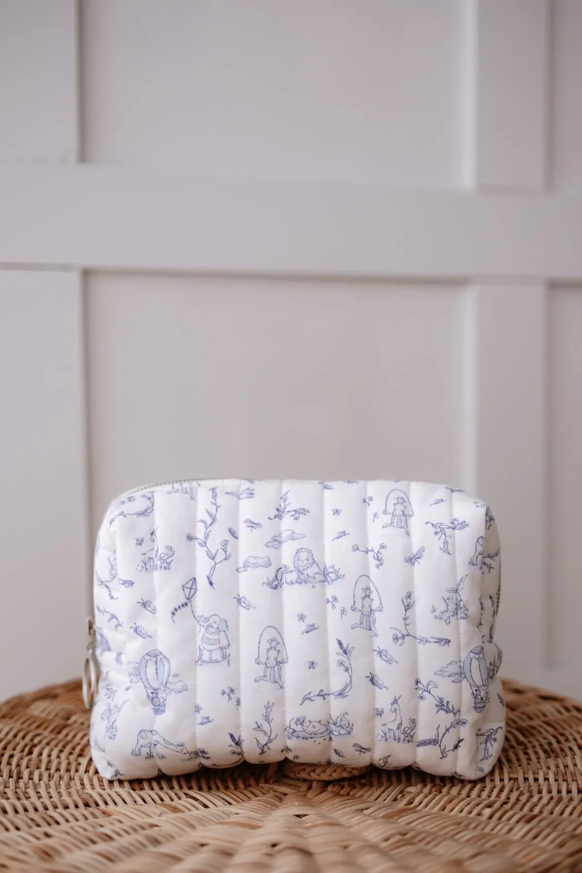 Diaper Pouch - Toile De Jouy/Blue
