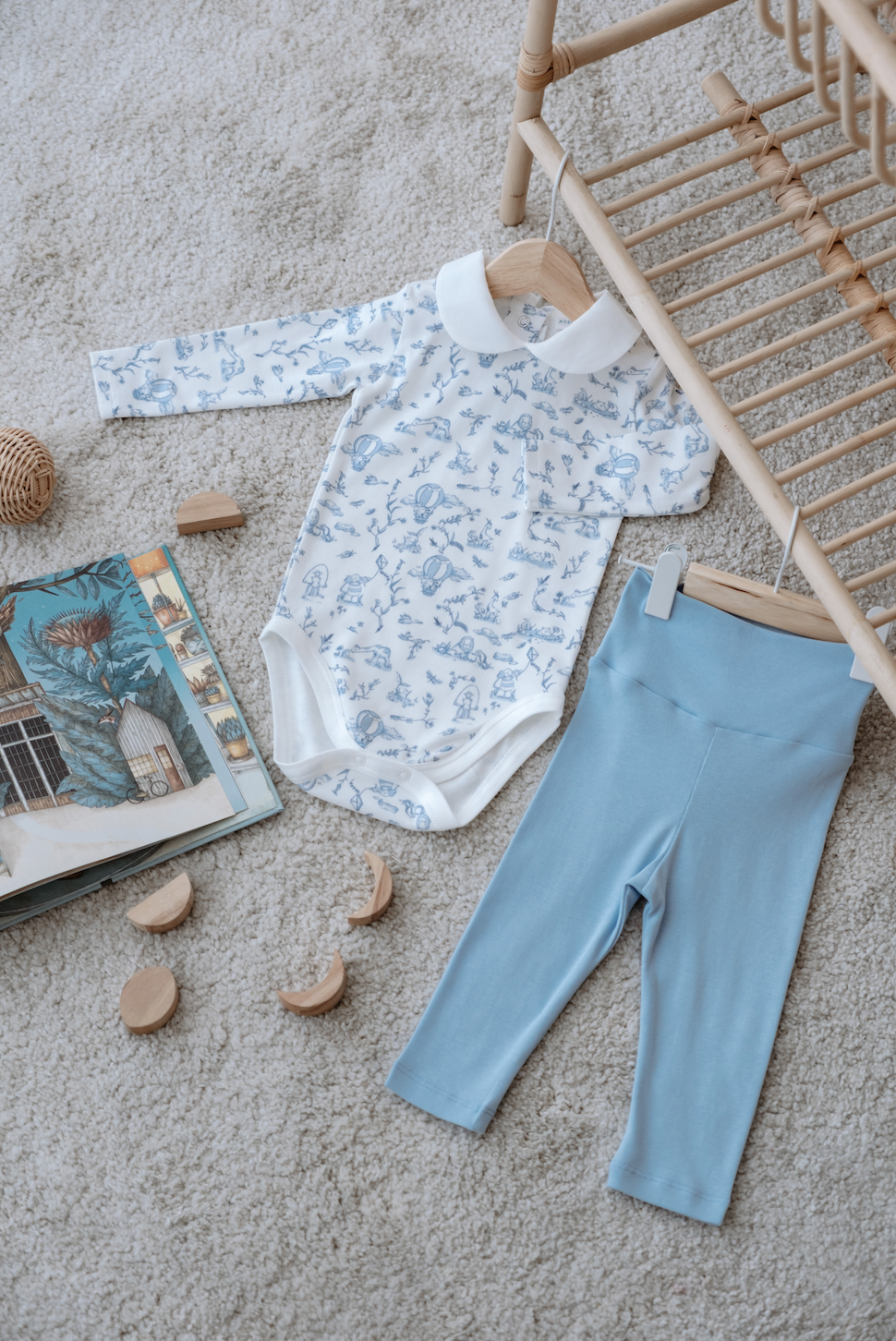 Toile De Jouy Bodysuit & Pants Set (2-Piece)
