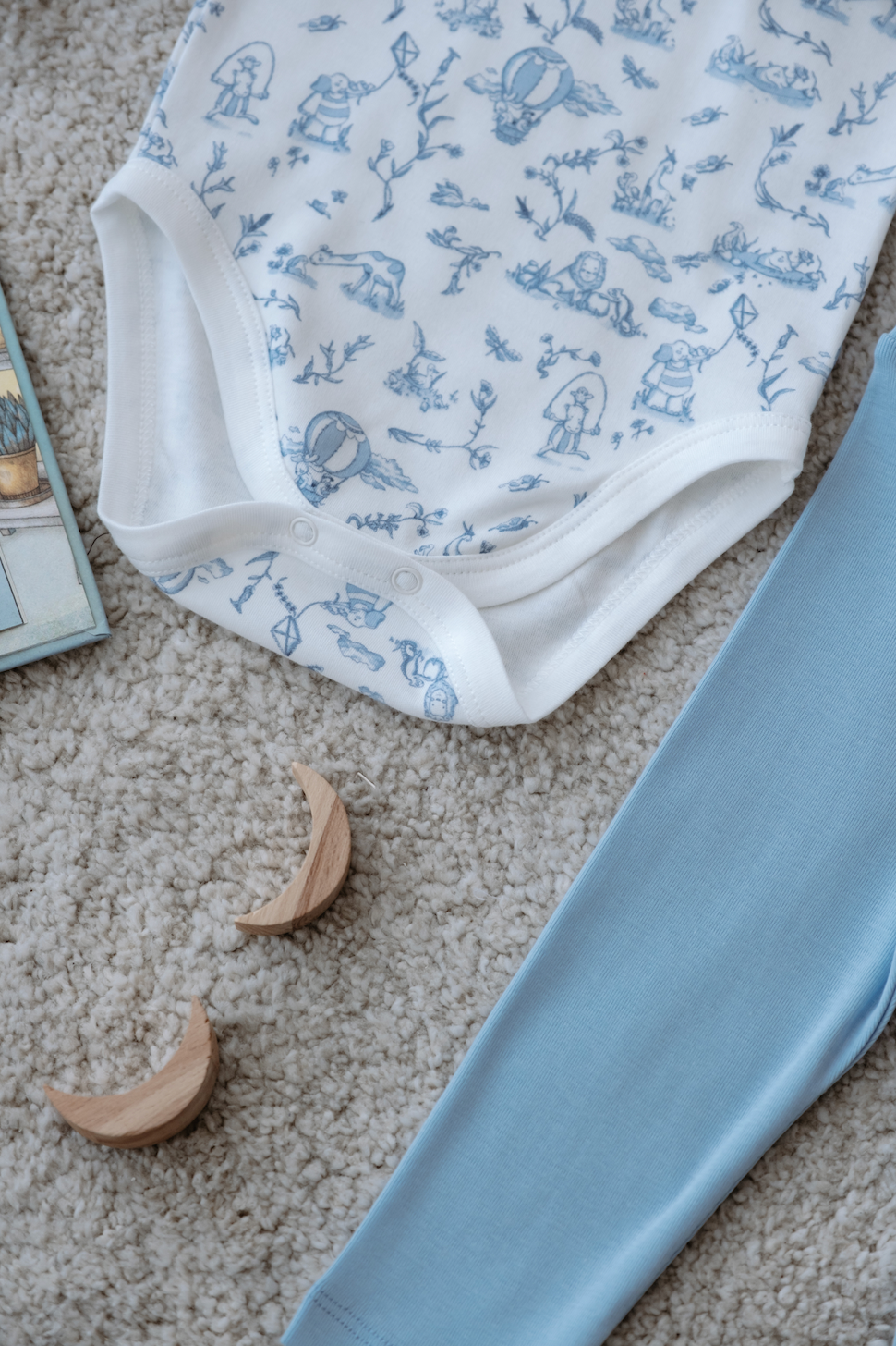 Toile De Jouy Bodysuit & Pants Set (2-Piece)