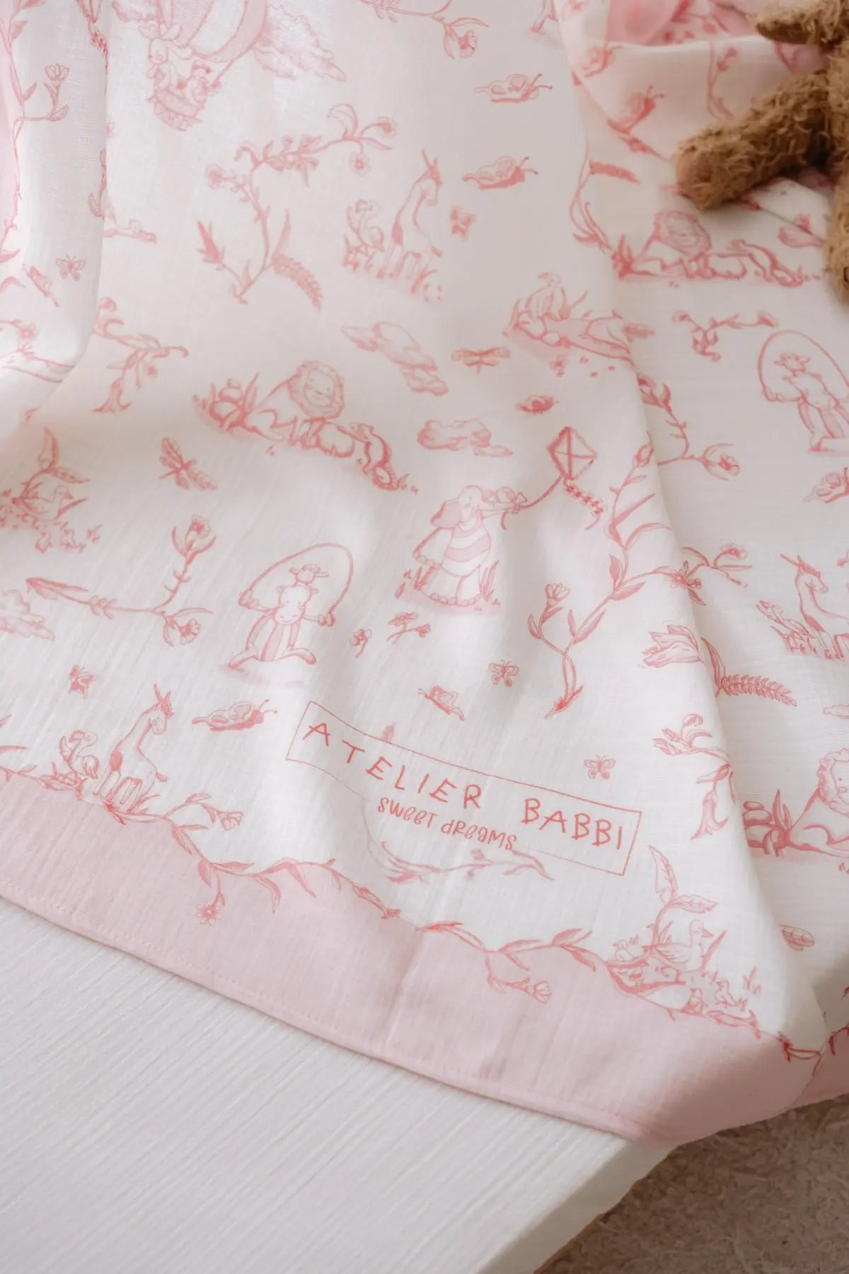 Pink Toile de Jouy muslin baby blanket – 100% cotton swaddle by Atelier Babbi
