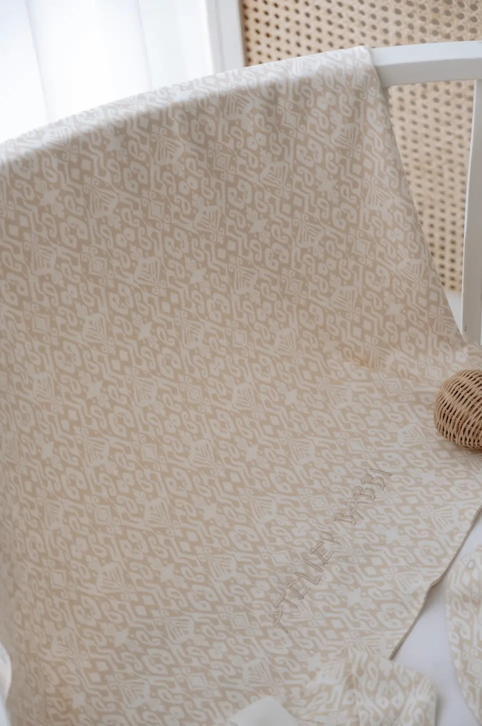 Neutral tone baby blanket by Atelier Babbi USA
