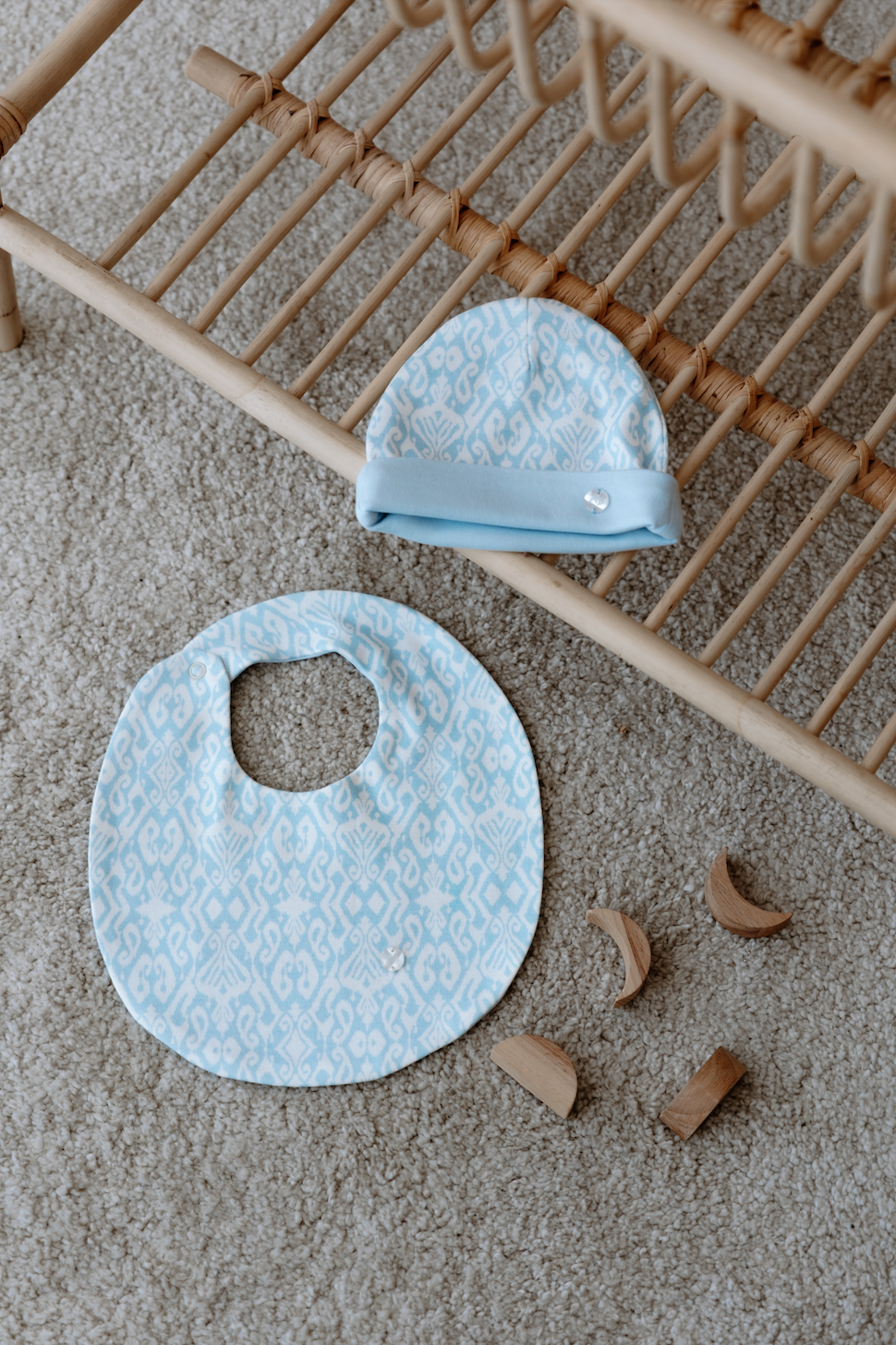 Baby boy bib and hat set in blue