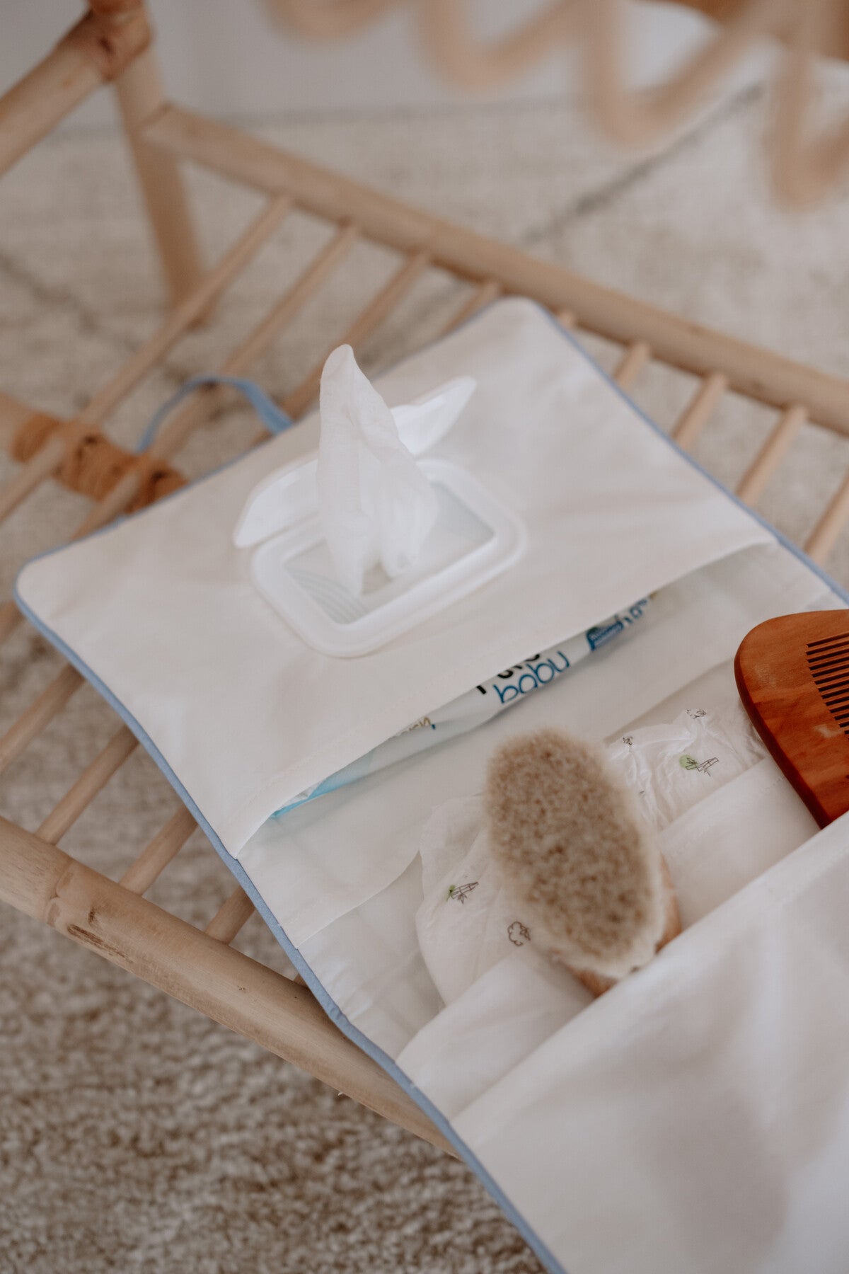 Wet Wipes & Diaper Clutch - Sea Shell