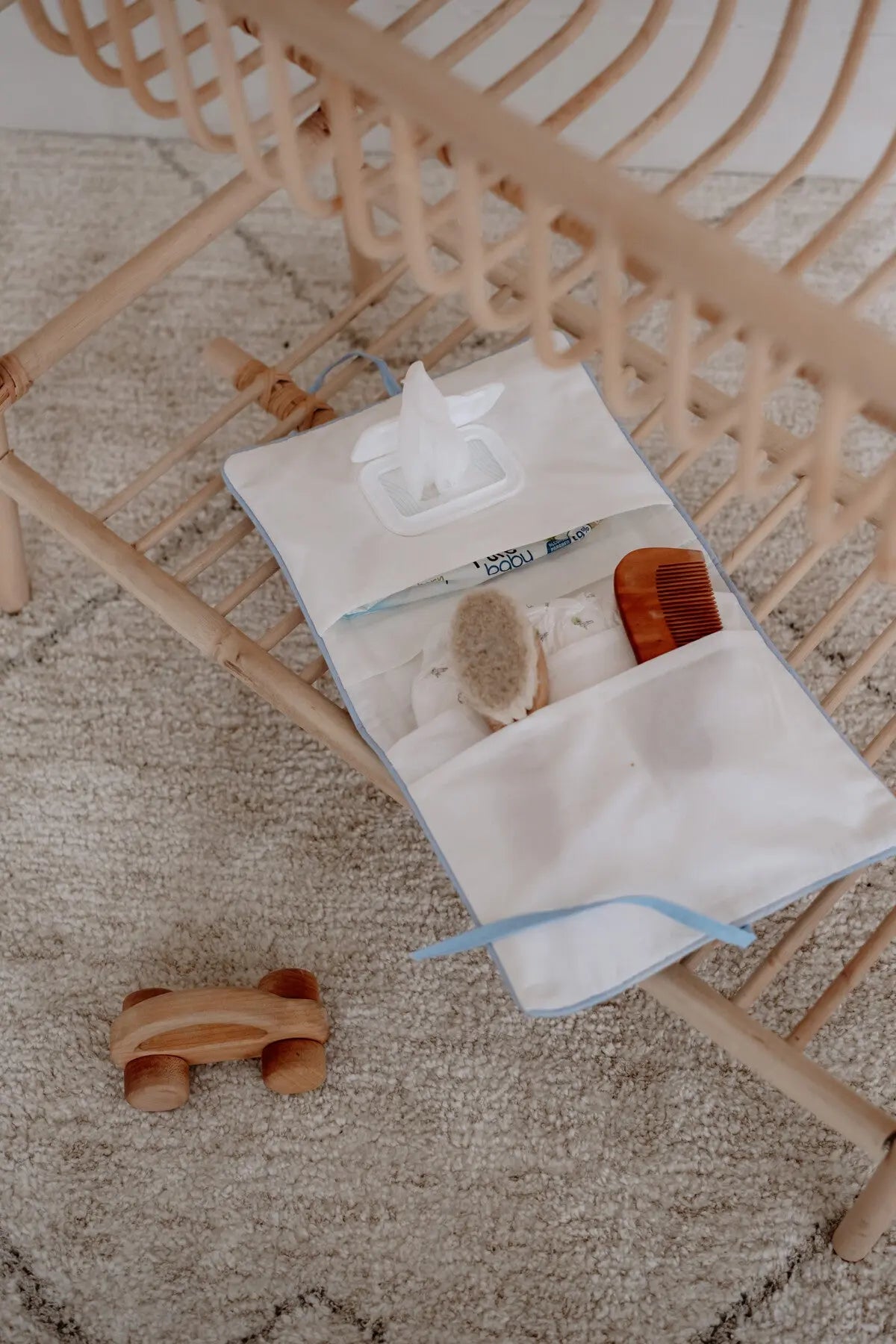 Wet Wipes & Diaper Clutch - Sea Shell