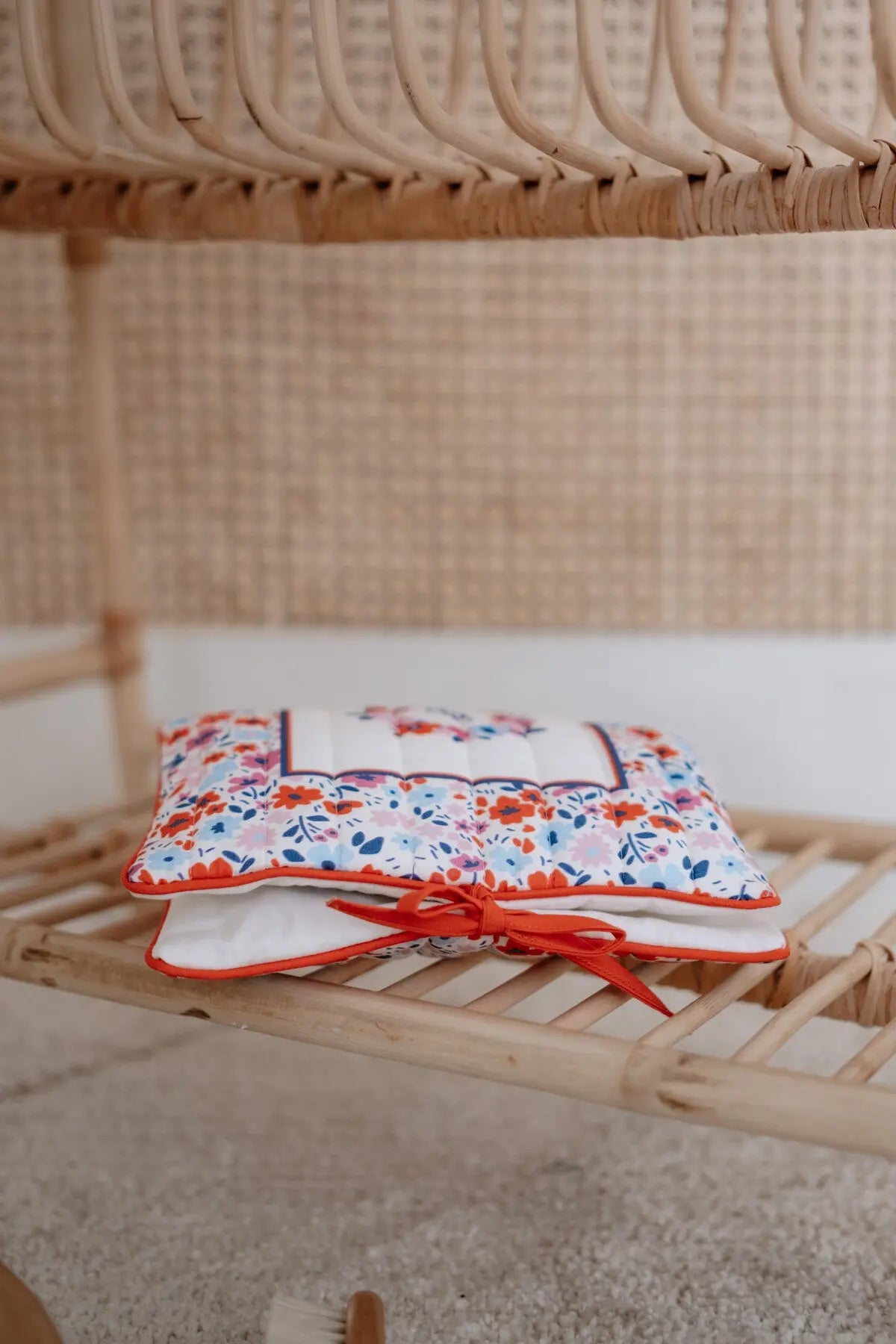 Wet Wipes & Diaper Clutch - Tiny Flowers / Red