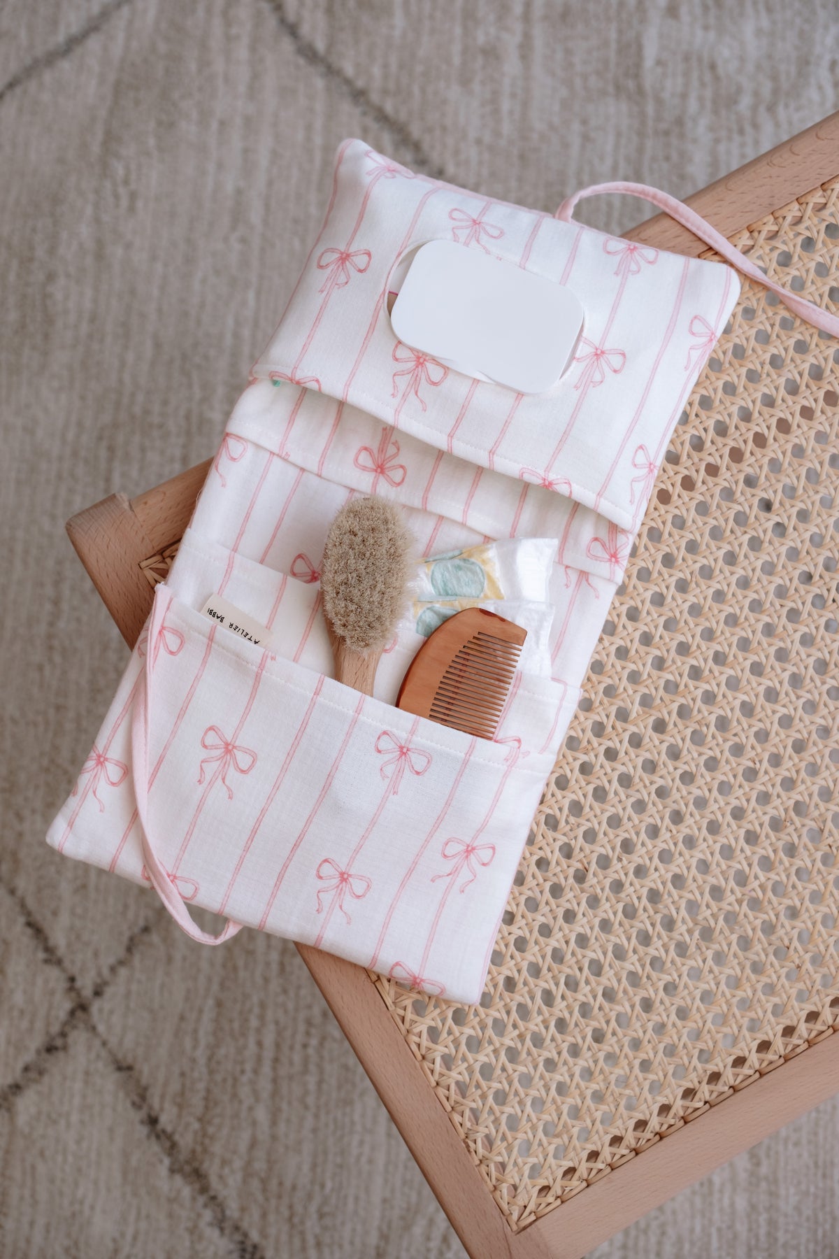 Wet Wipes & Diaper Clutch - Ribbon/Pink