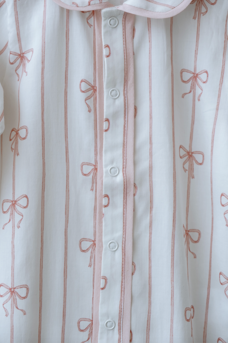 Lightweight newborn jumpsuit for everyday wear