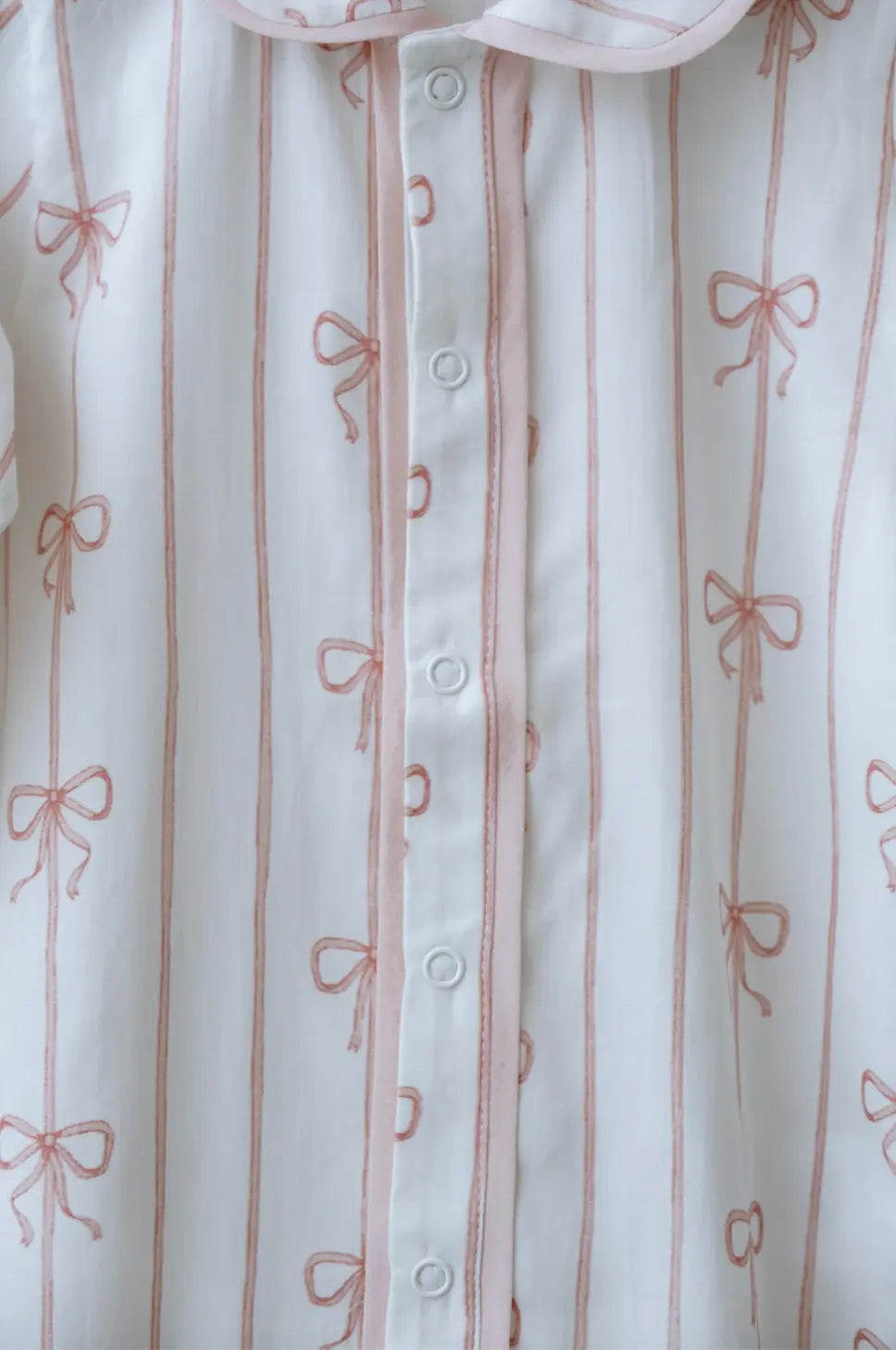 Lightweight newborn jumpsuit for everyday wear