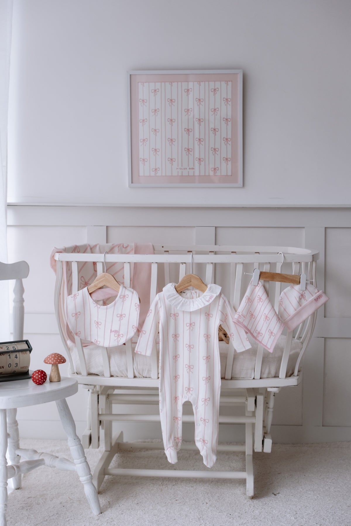 9-Piece Newborn Set - Ribbon/Pink