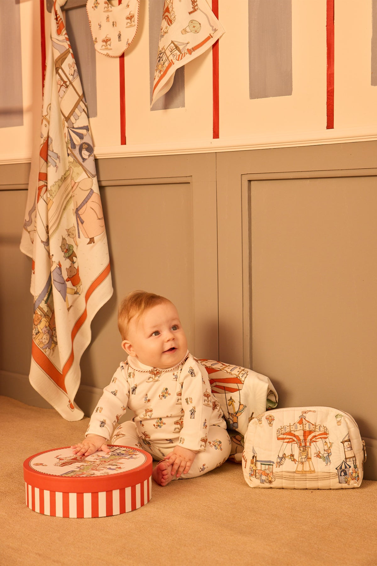 Funfair 3-Piece Baby Set – Long-Sleeve Top, Pants & Short-Sleeve Bodysuit