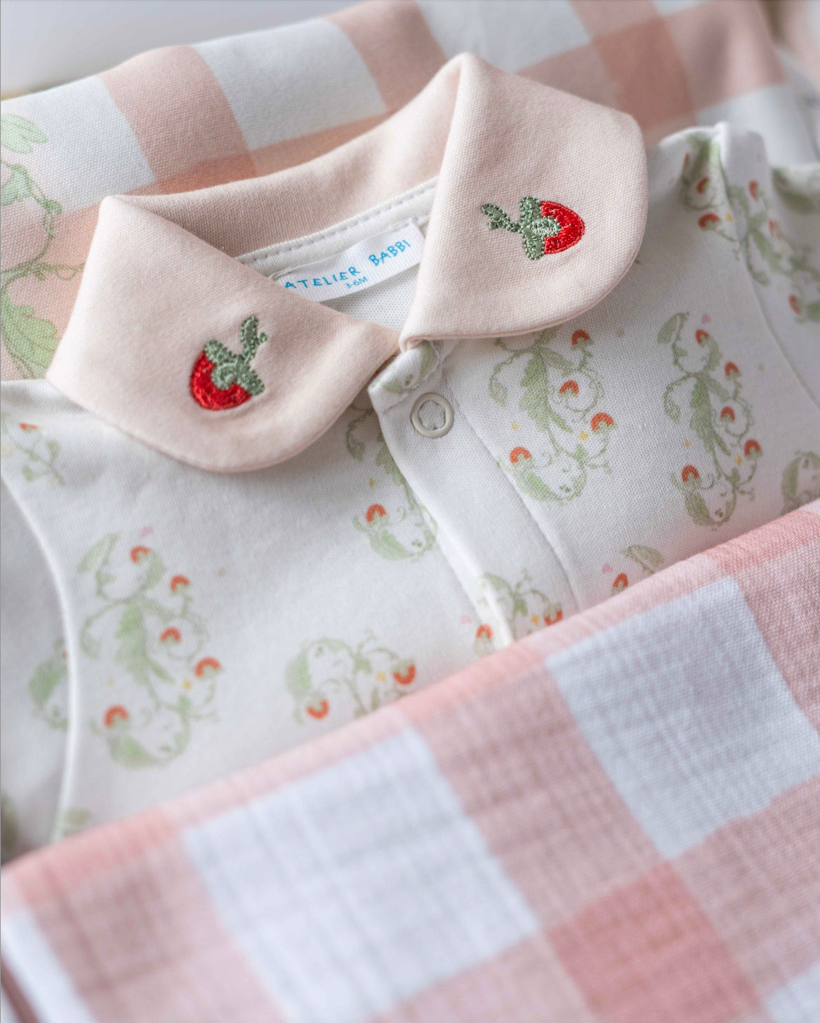 5-Piece Newborn Set - Strawberry