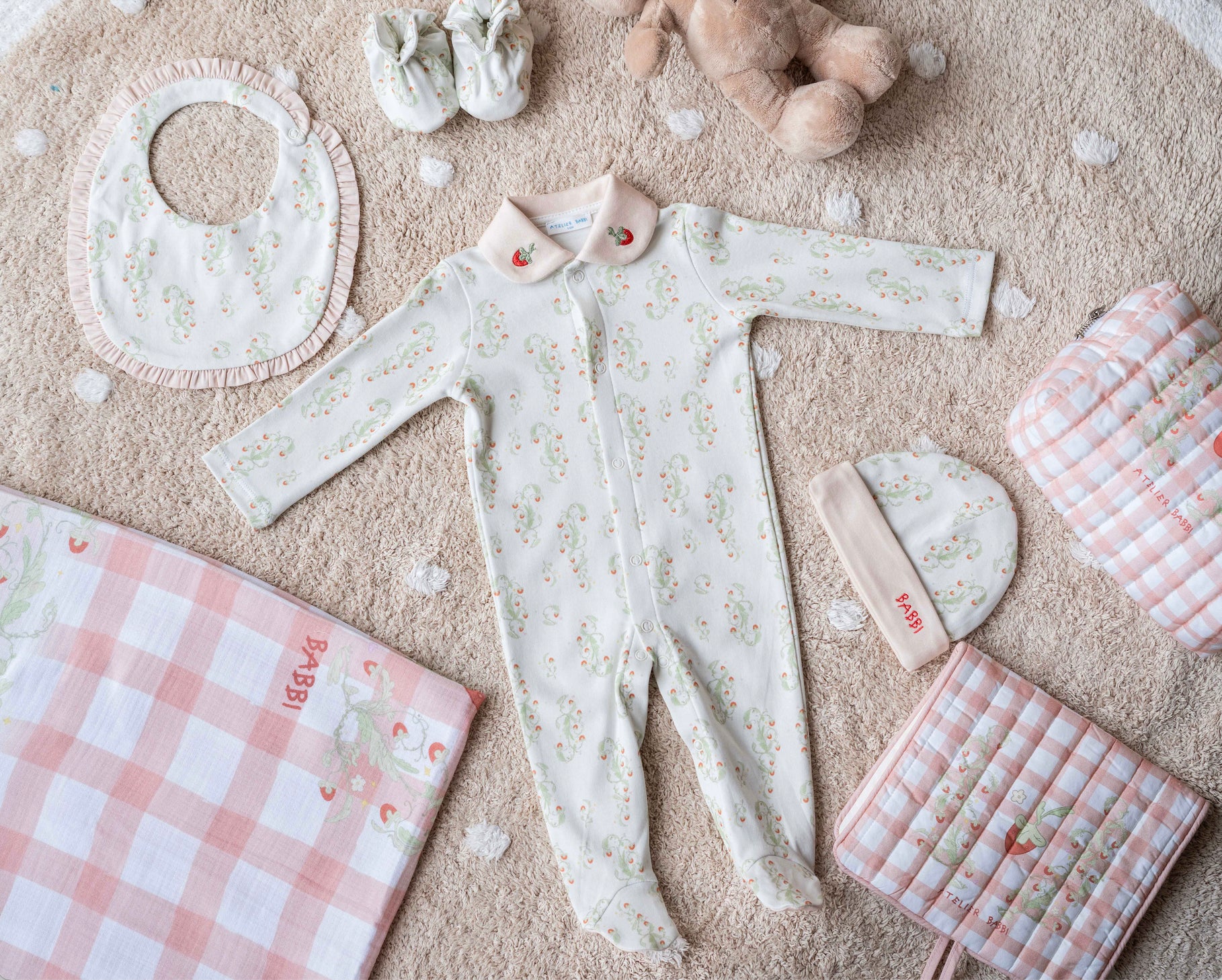 5-Piece Newborn Set - Strawberry