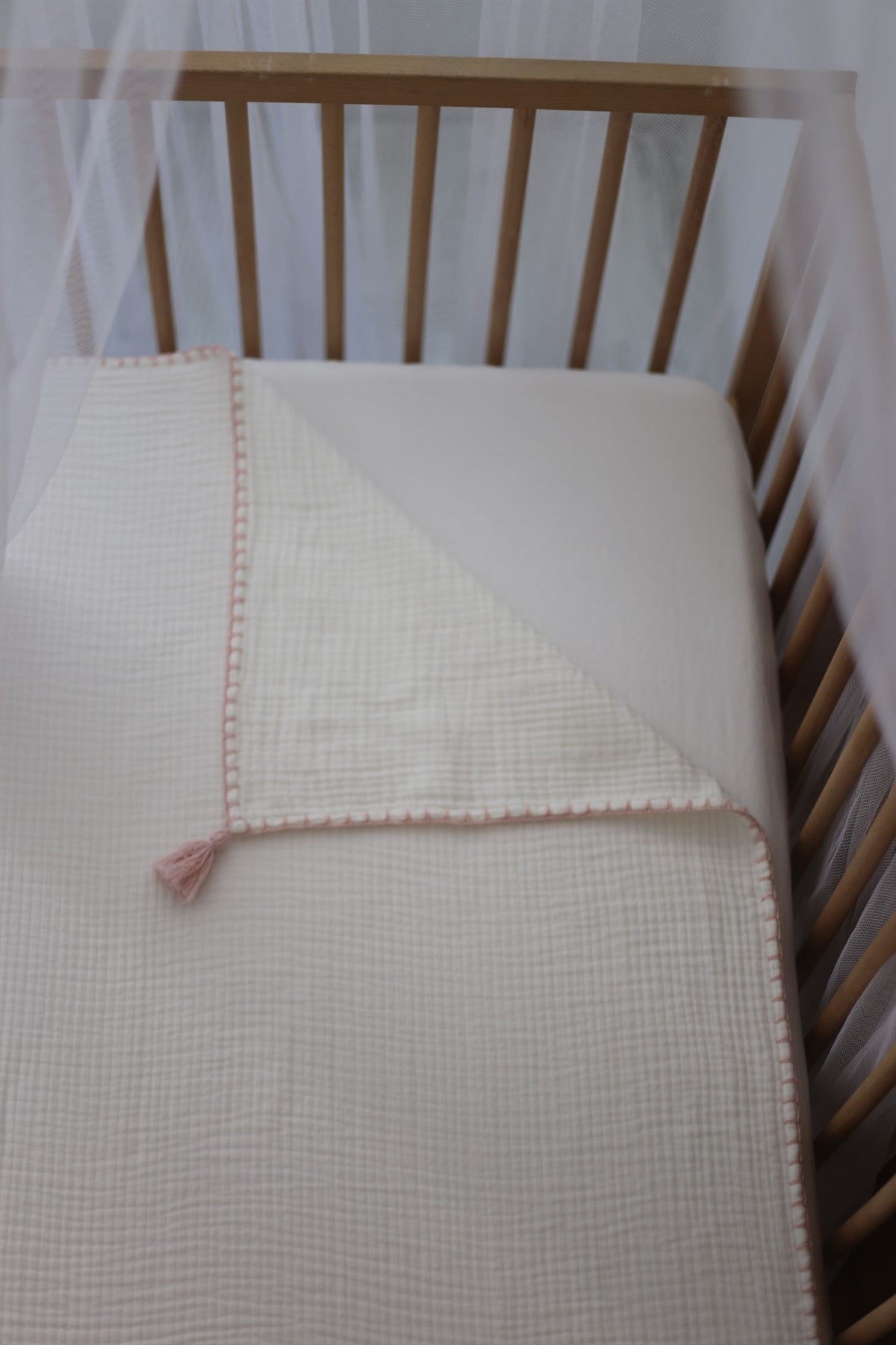 Hand-Embroidered Muslin Blanket  - Ecru/Blush