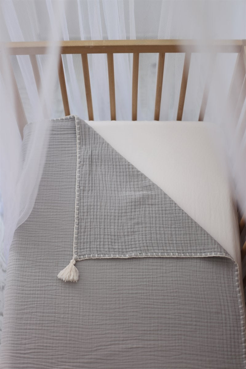 Hand-Embroidered Muslin Blanket - Gray/Ecru