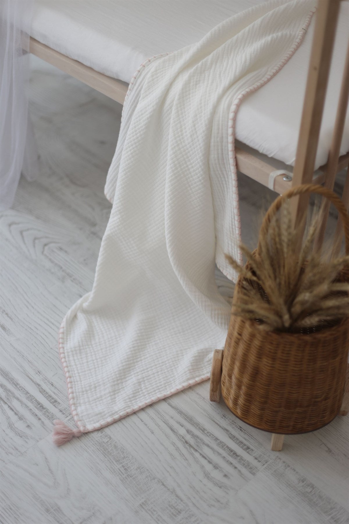 Hand-Embroidered Muslin Blanket  - Ecru/Blush