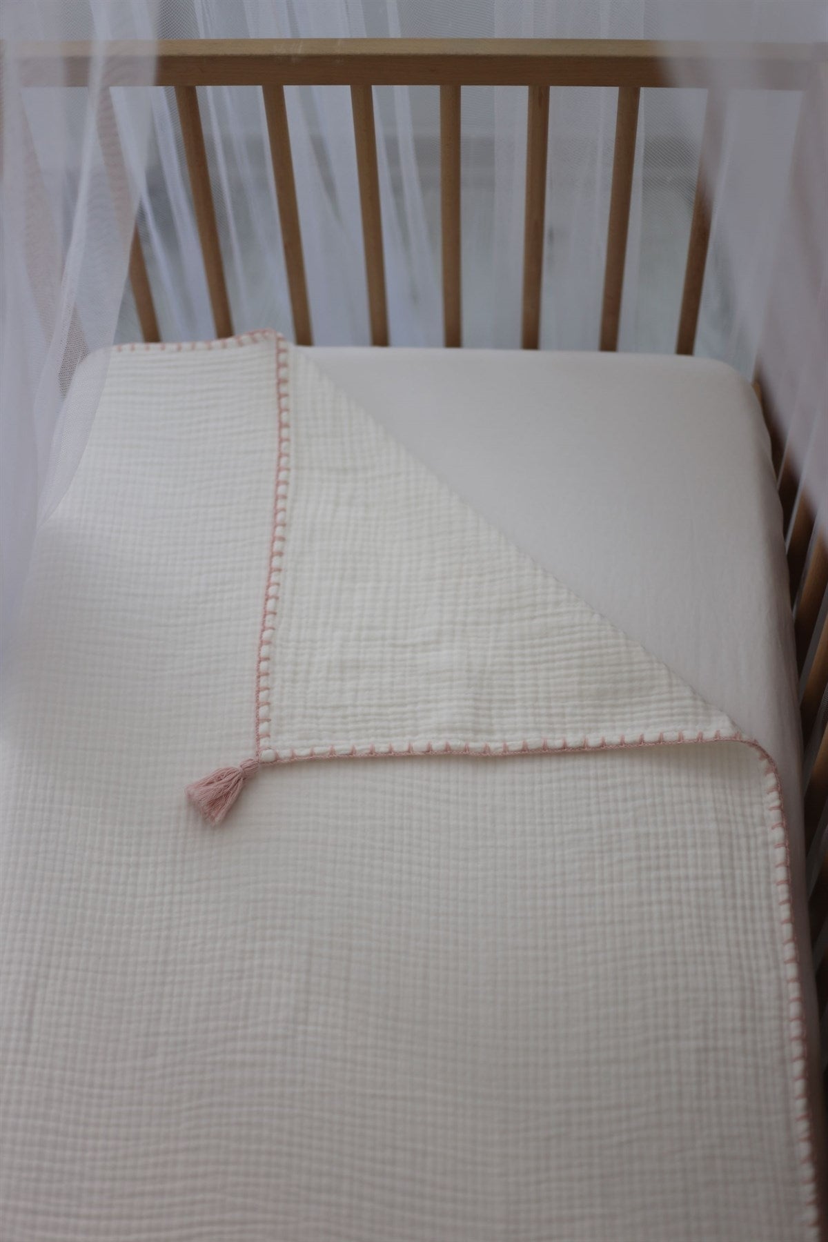 Hand-Embroidered Muslin Blanket  - Ecru/Blush