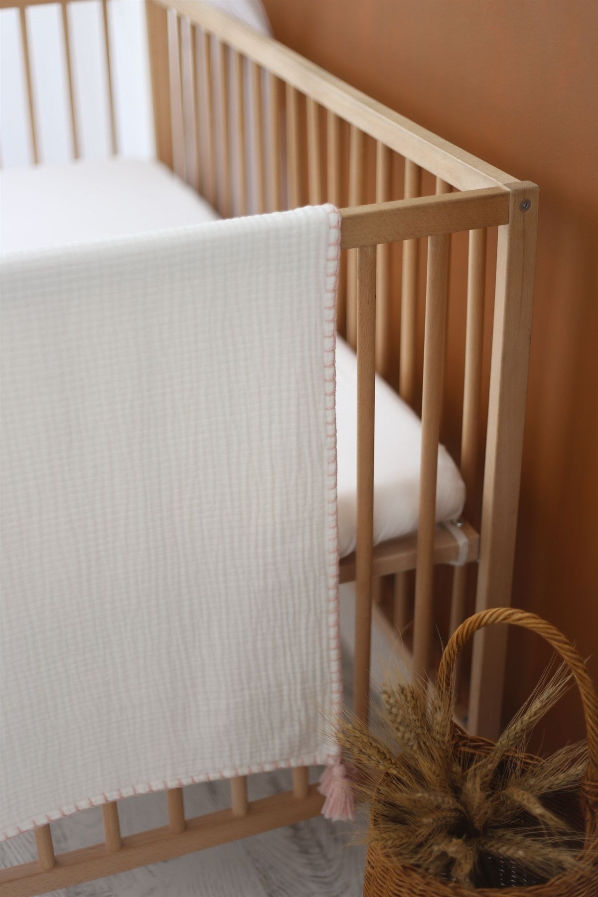 Hand-Embroidered Muslin Blanket  - Ecru/Blush