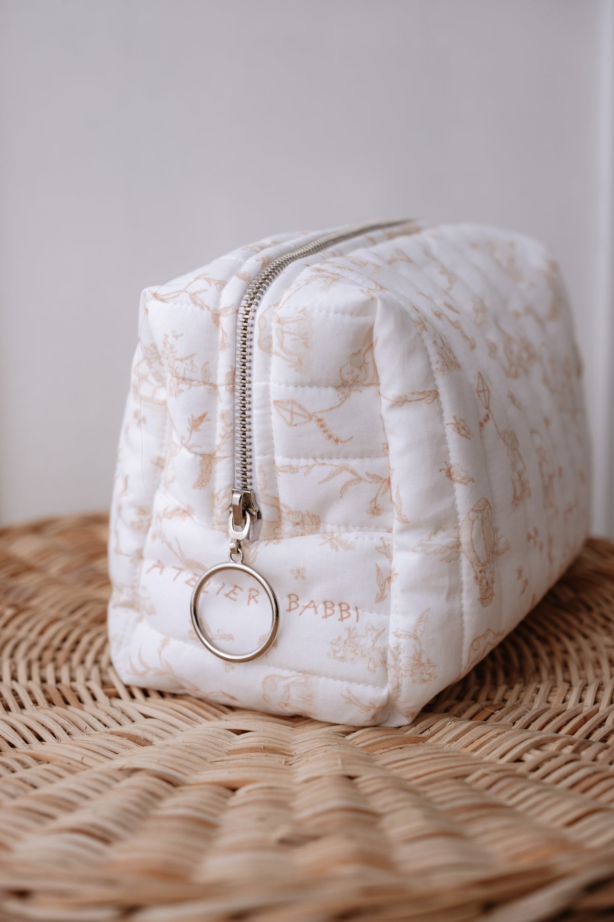 Diaper Pouch - Toile De Jouy/Beige