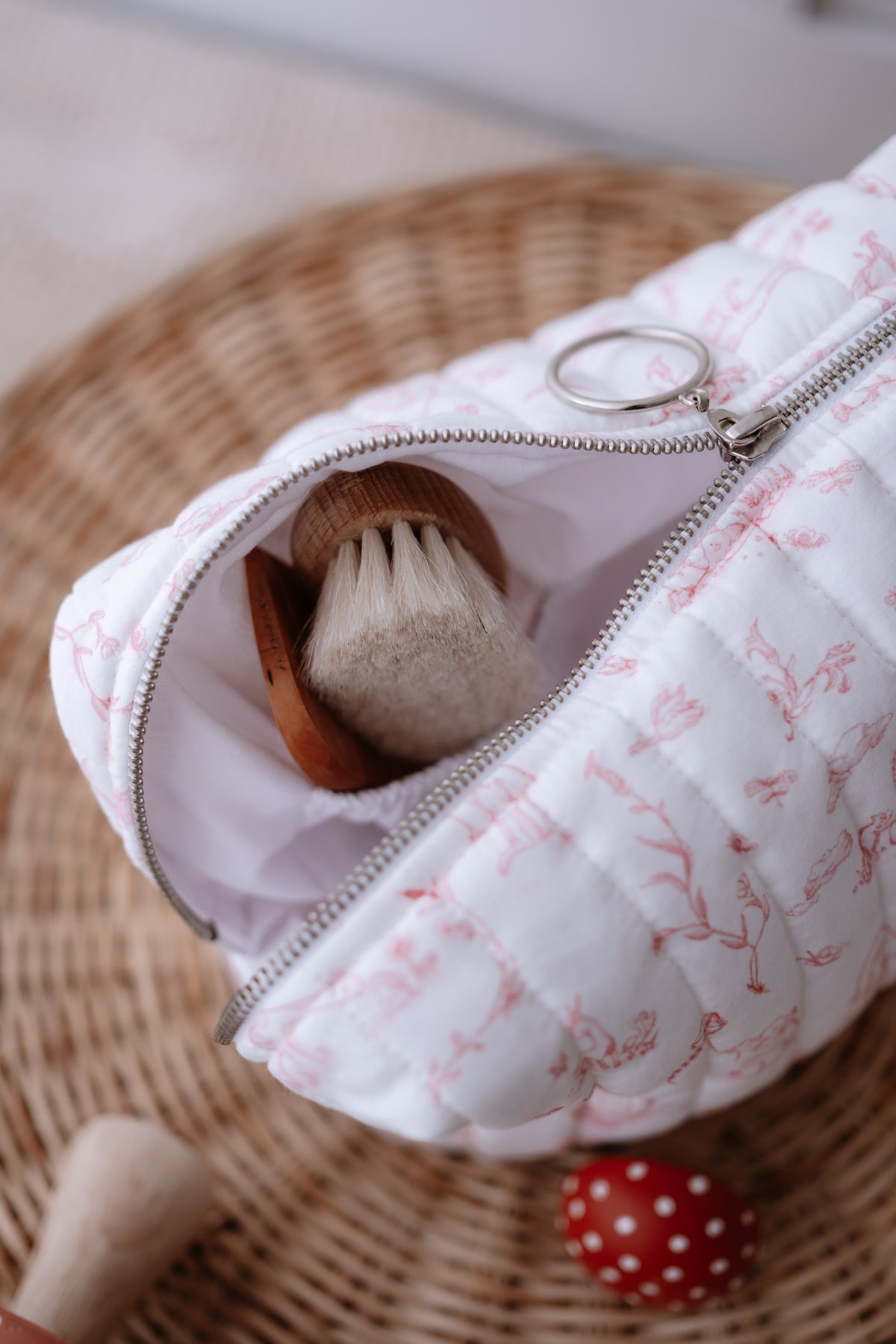 Diaper Pouch - Toile De Jouy / Pink