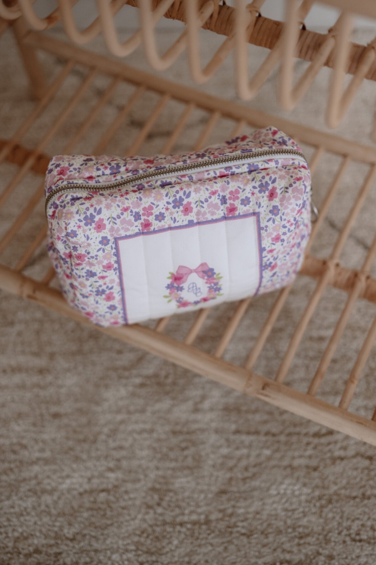 Diaper Pouch - Tiny Flowers / Pink