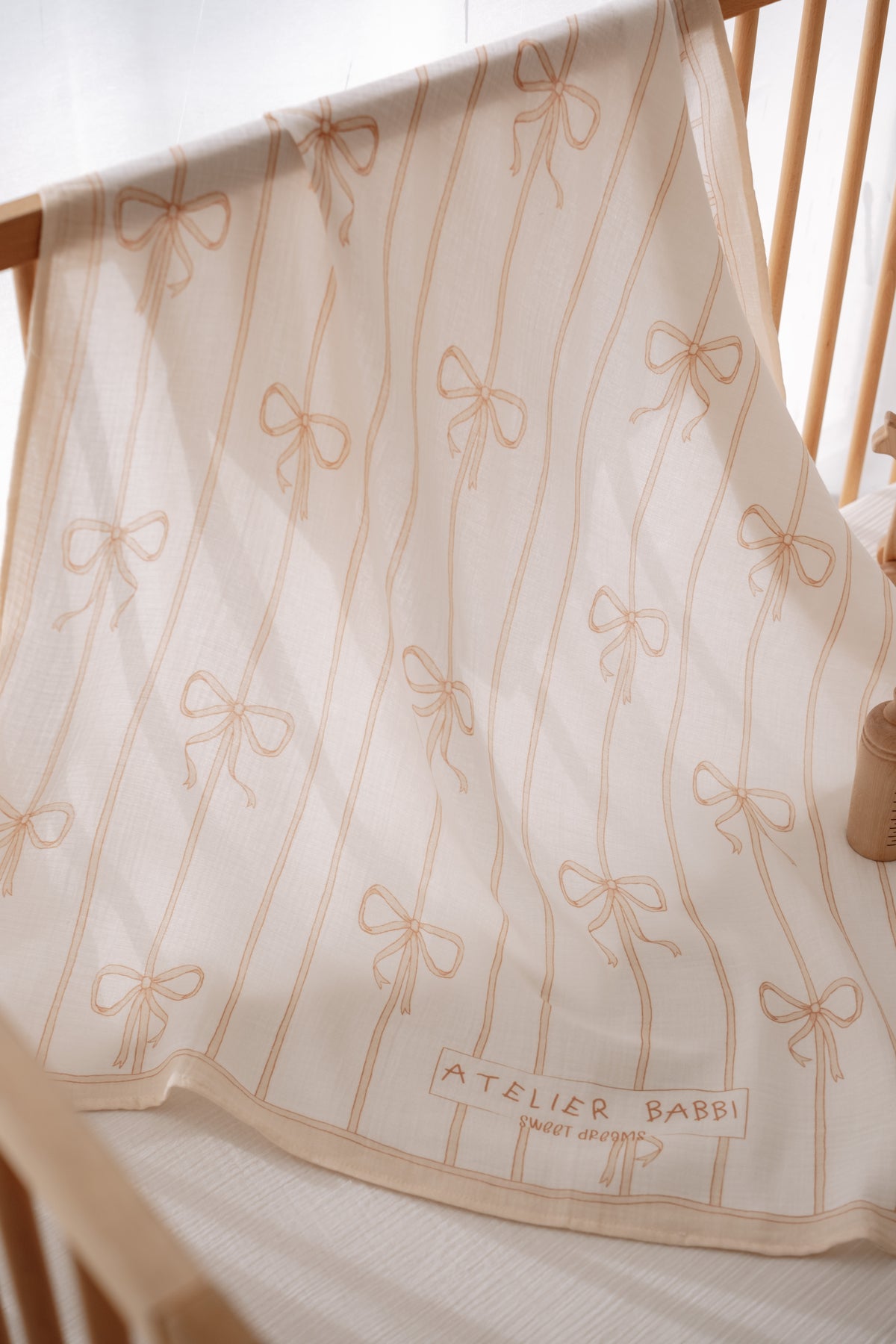 Double-Layer Muslin Swaddle - Ribbon/Beige