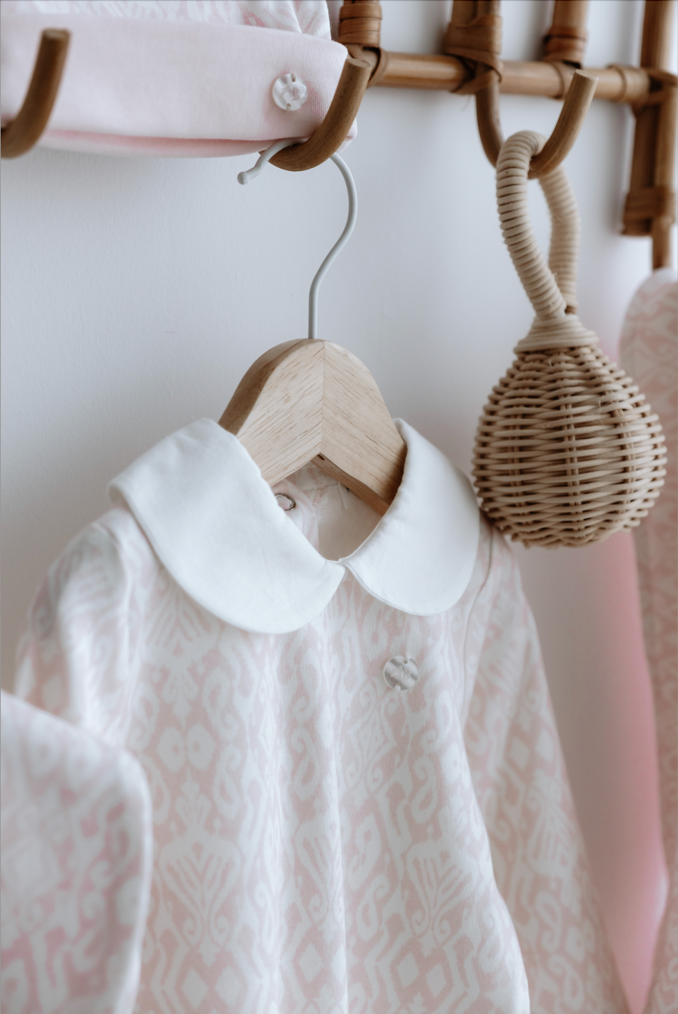5-Piece Newborn Set - Ikat/Pink