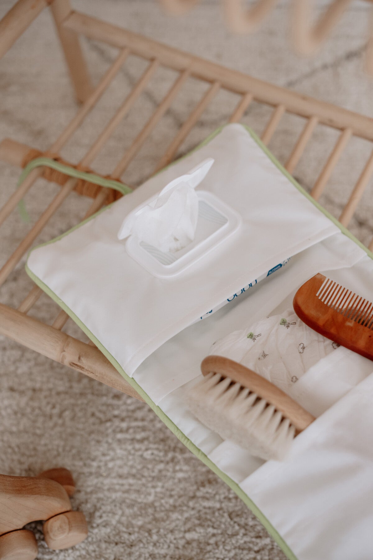 Wet Wipes and Diaper Clutch - Picnic