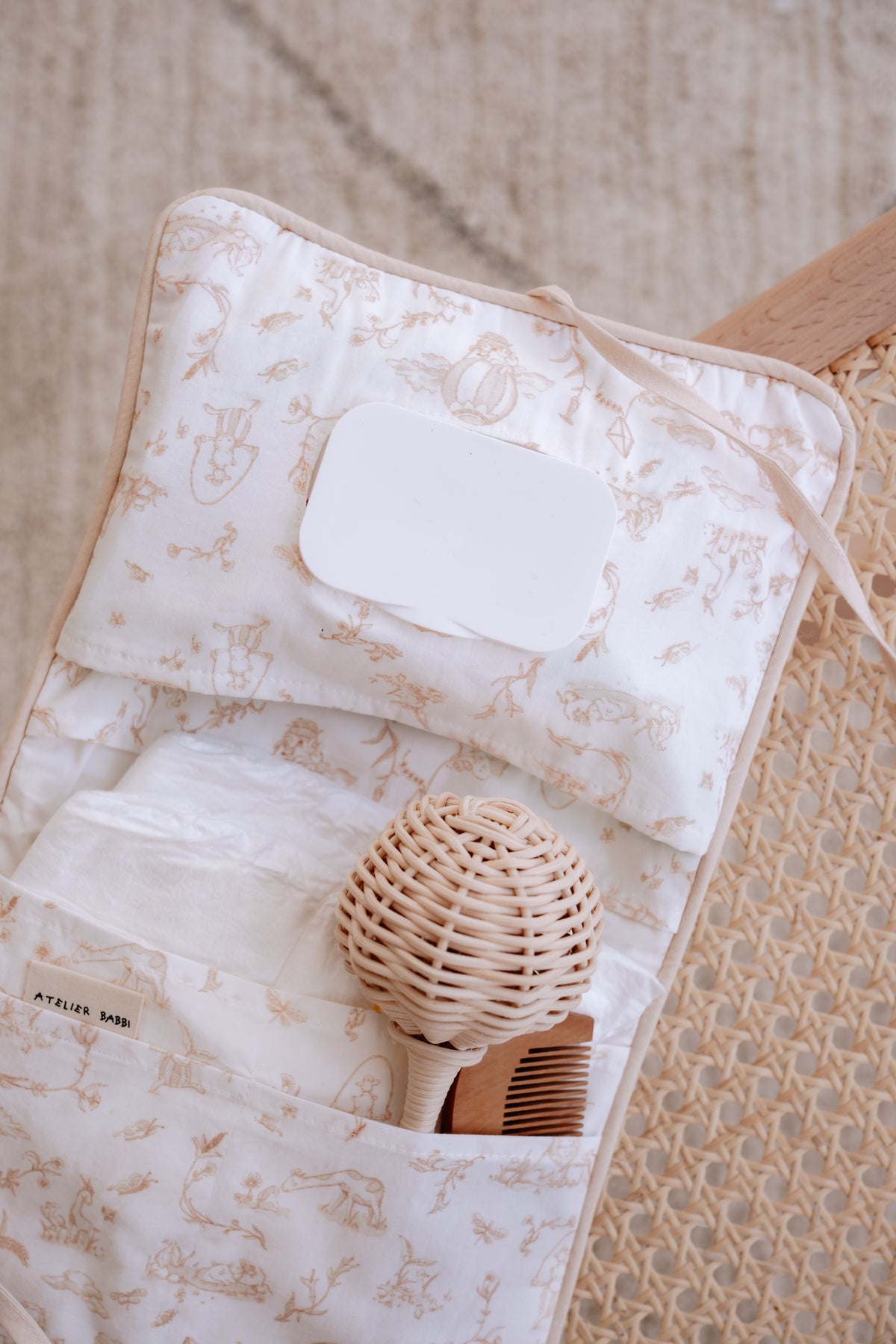 Wet Wipes and Diaper Clutch - Toile De Jouy/Beige