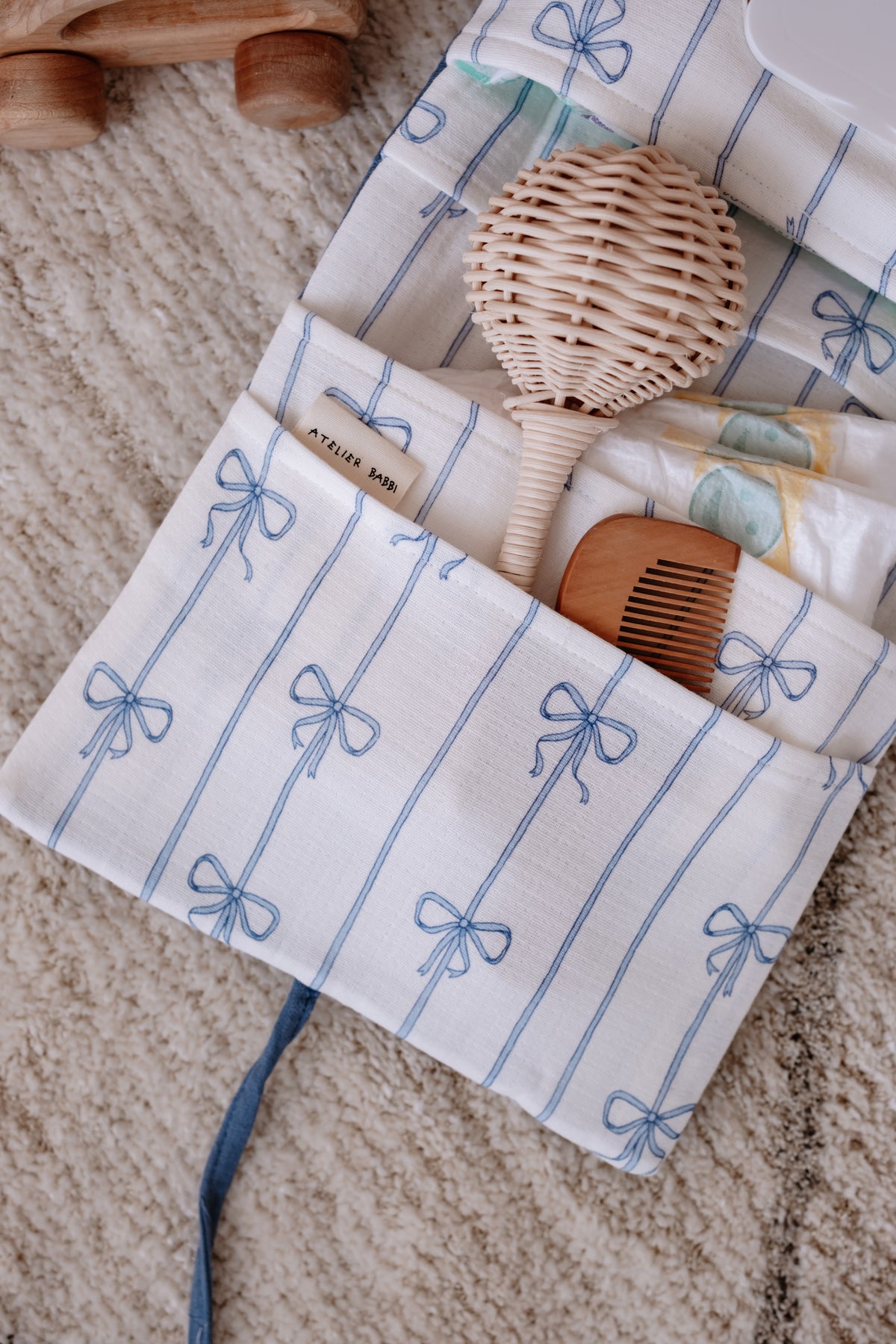 Wet Wipes and Diaper Clutch - Ribbon/Blue