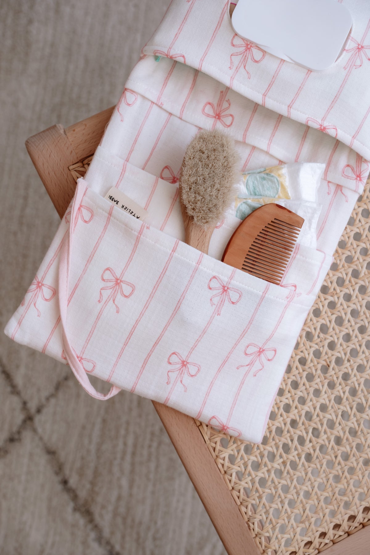 Wet Wipes and Diaper Clutch - Ribbon/Pink