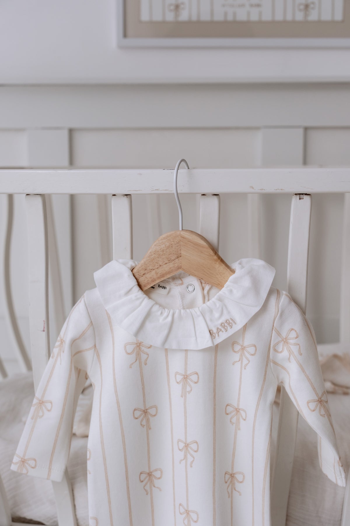 Baby Footed Onesie - Ribbon/Beige