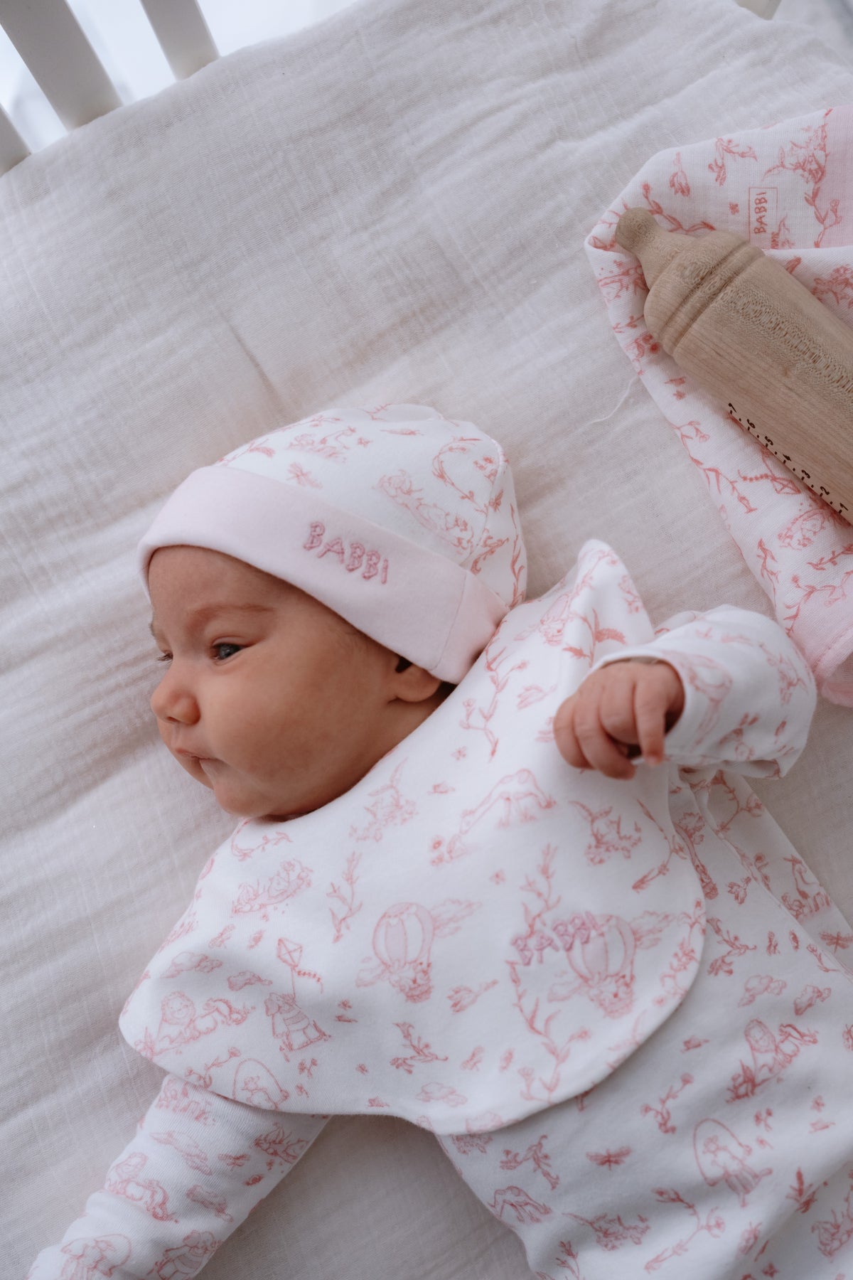 Newborn Hat - Toile De Jouy / Pink